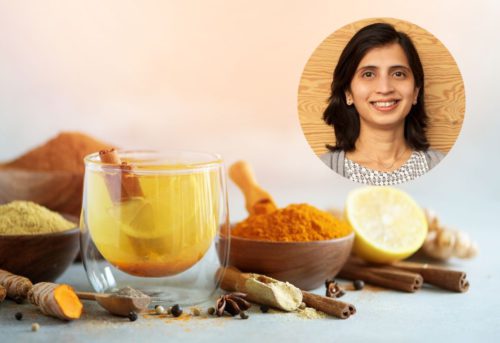 Dr Tejal med ayurvediska kryddor som gurkmeja, kanel och ingefära